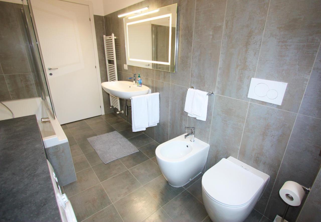 Palazzo Della Torre Elegant Apartment In Como Zewnętrze zdjęcie